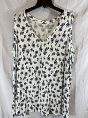 Lane Bryant Women’s NWT 3X (26/28) Blue & White Floral Print Sleeveless Blouse